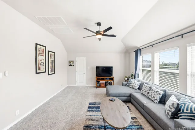 $499,000 | 30622 Horseshoe Path, Bulverde, TX 78163