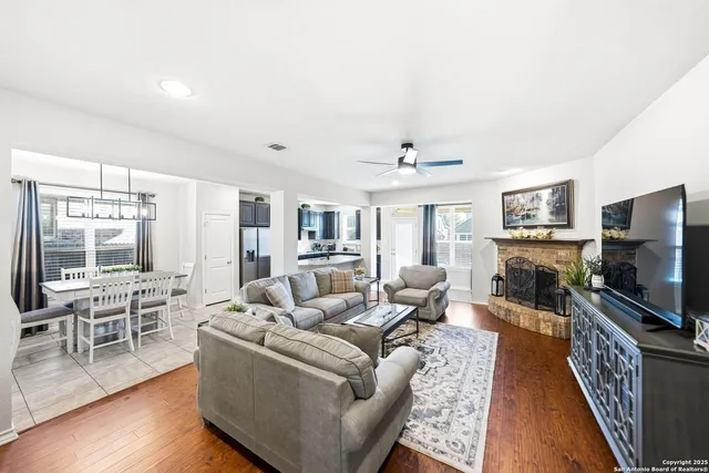 $499,000 | 30622 Horseshoe Path, Bulverde, TX 78163