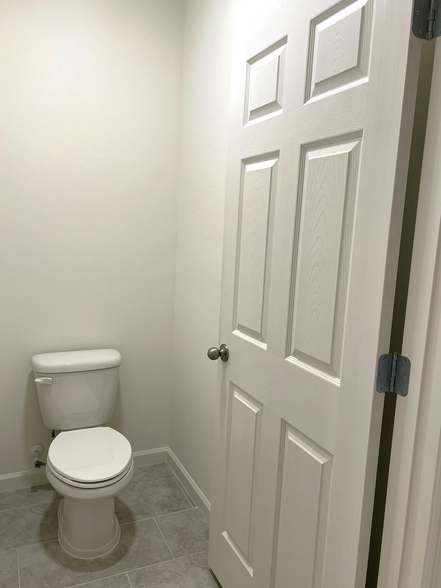 498 Seaspray Drive Fort Pierce, FL 34945 - Photo 35 of 38 Owner Watercloset