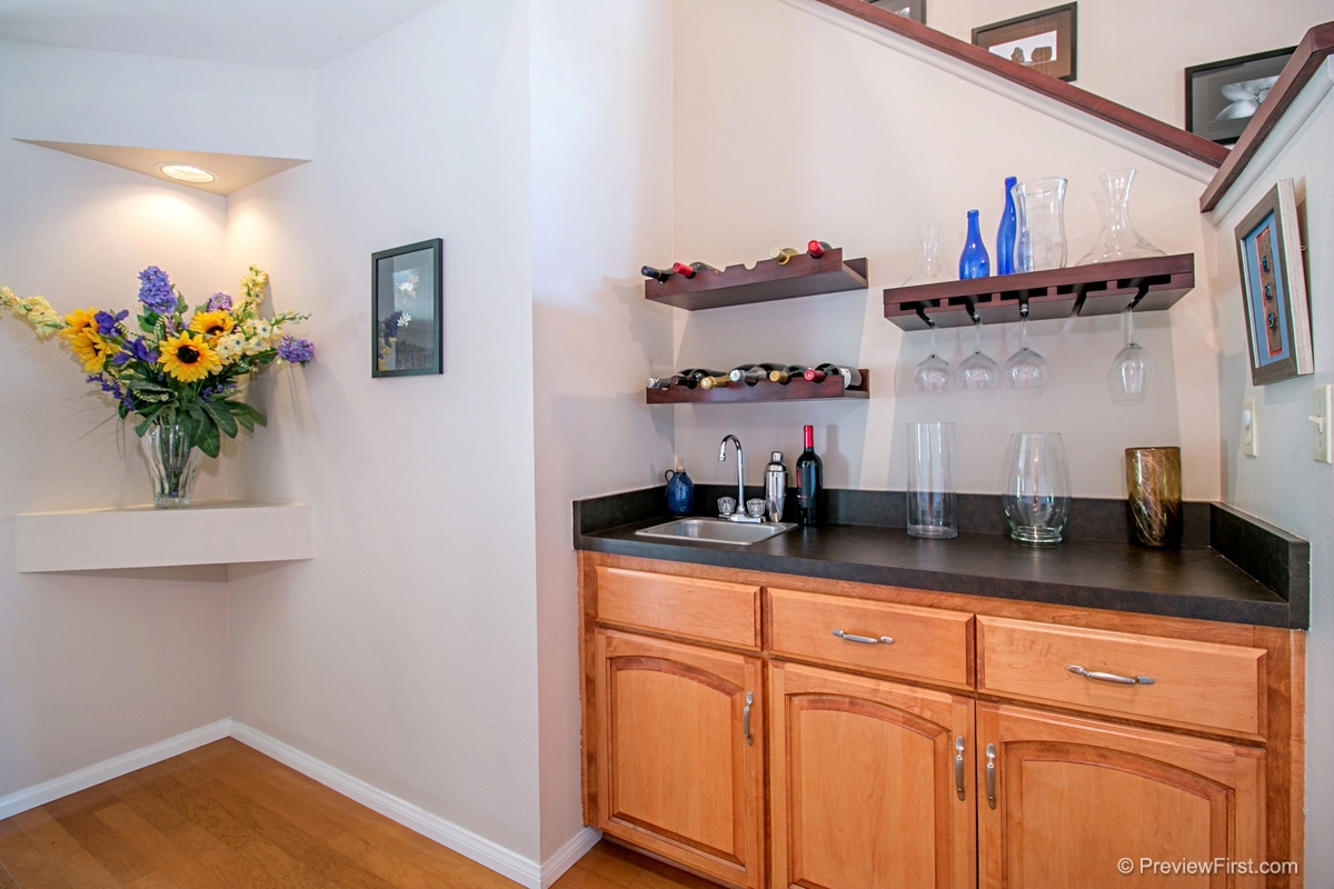14713 Fieldview Way Poway, CA 92064 - Photo 12 of 25 Gallery Image 12