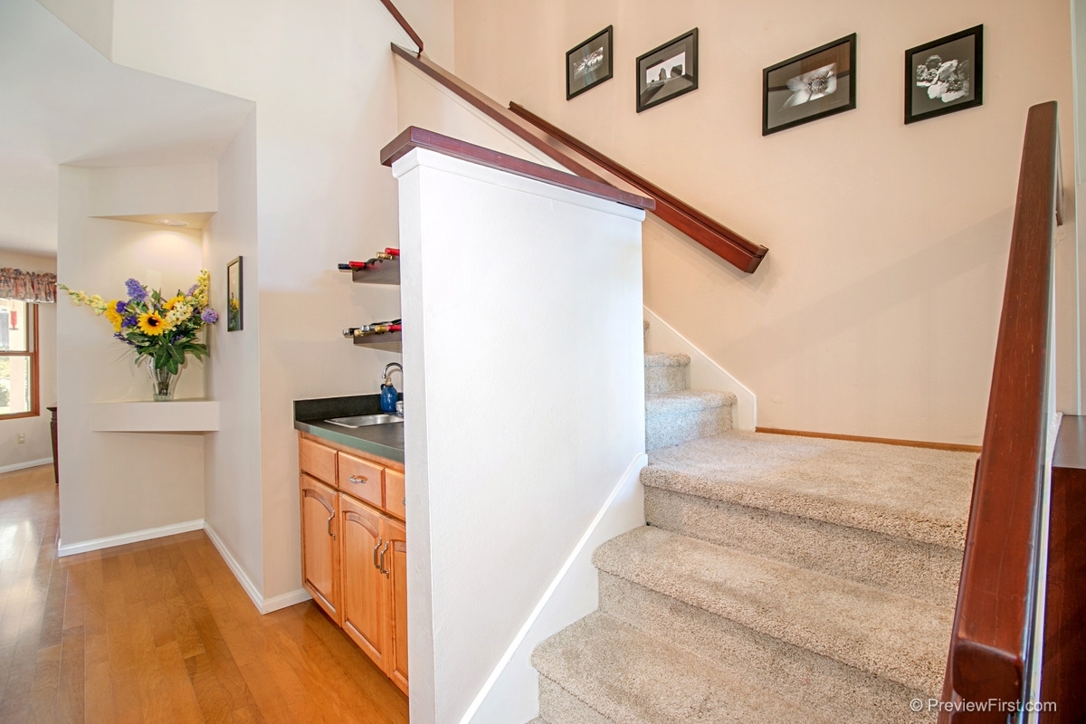14713 Fieldview Way Poway, CA 92064 - Photo 13 of 25 Gallery Image 13