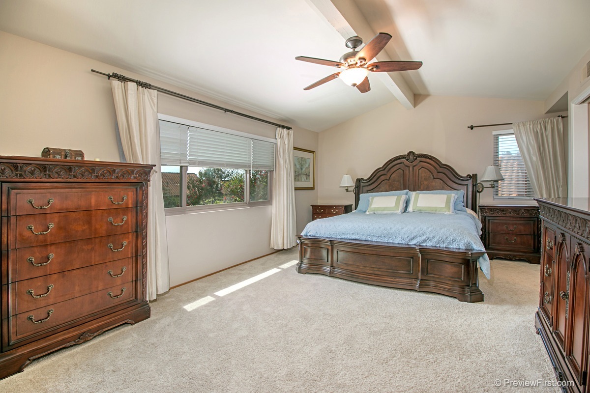 14713 Fieldview Way Poway, CA 92064 - Photo 14 of 25 Gallery Image 14