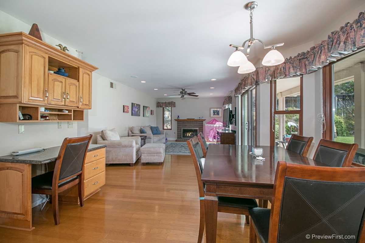 14713 Fieldview Way Poway, CA 92064 - Photo 9 of 25 Gallery Image 9