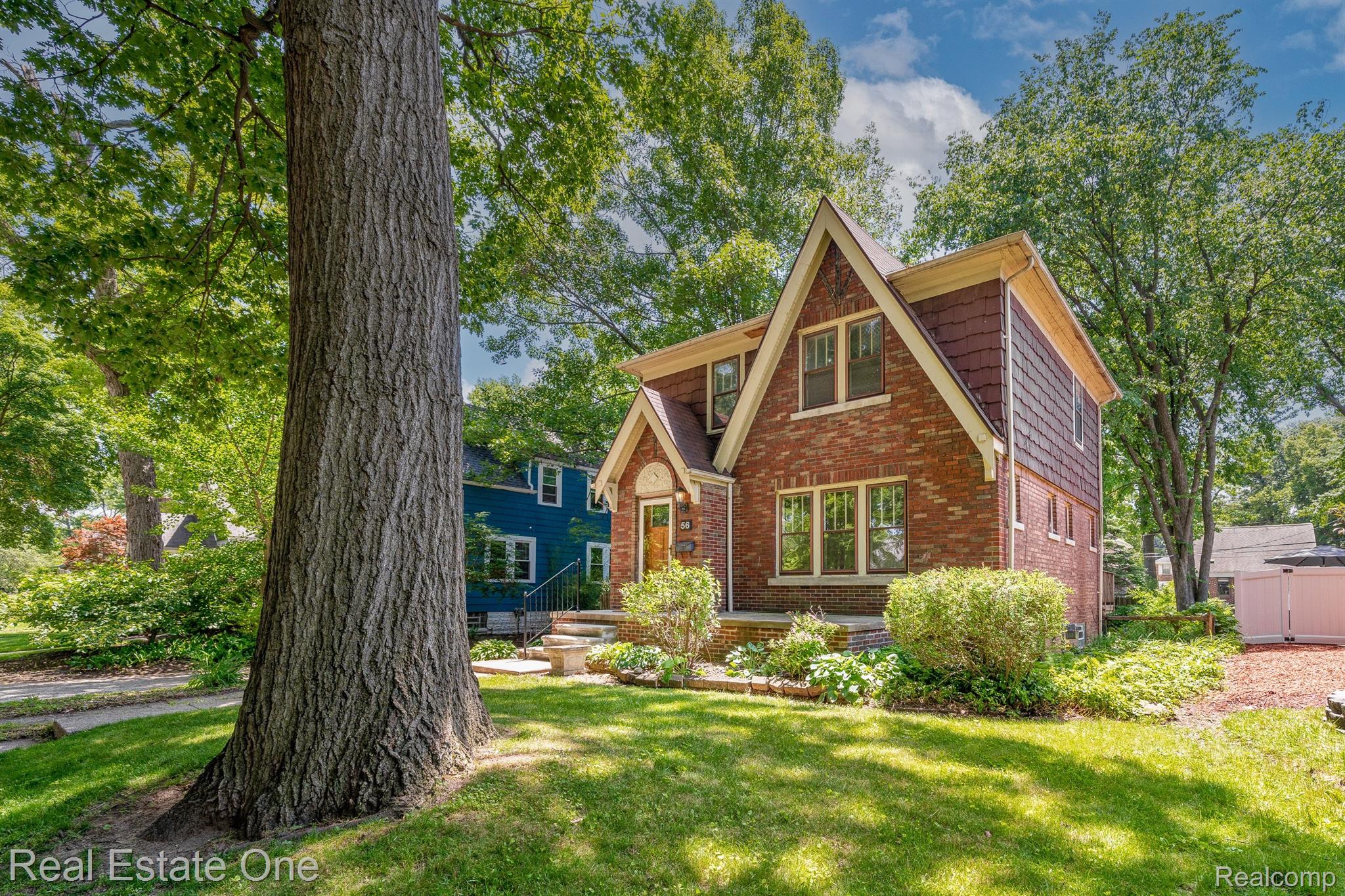 56 Devonshire Road Pleasant Ridge, MI 48069 - Photo 3 of 49 classic Tudor architecture