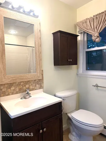 $3,900 | 573 Lloyd Road, Aberdeen, NJ 07747