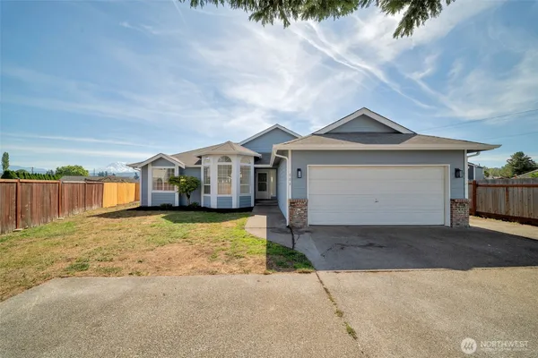 $529,950 | 304 Eldredge Court Northwest, Orting, WA 98360