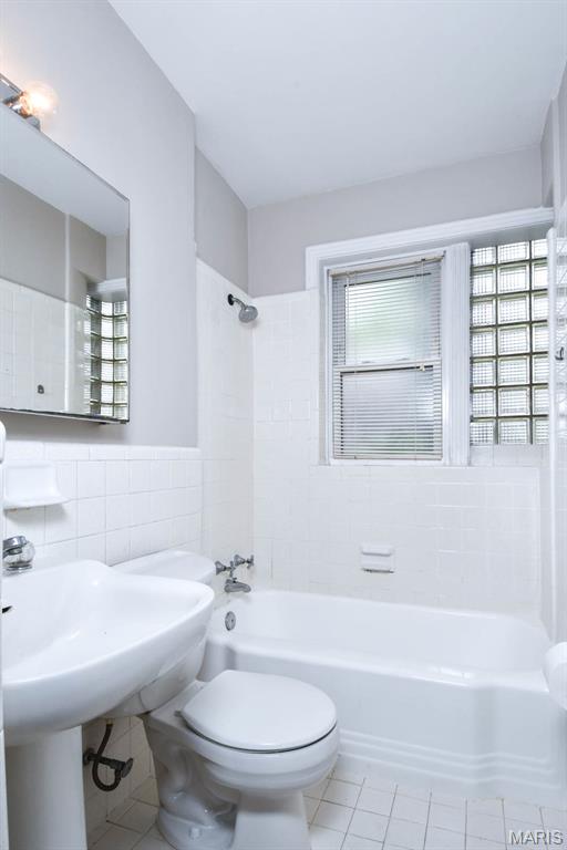 8111 Roxburgh Drive, Unit 1SE St. Louis, MO 63105 - Photo 23 of 27