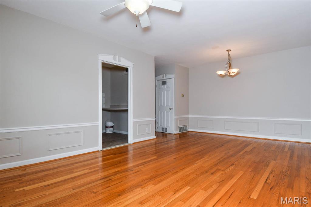 8111 Roxburgh Drive, Unit 1SE St. Louis, MO 63105 - Photo 4 of 27