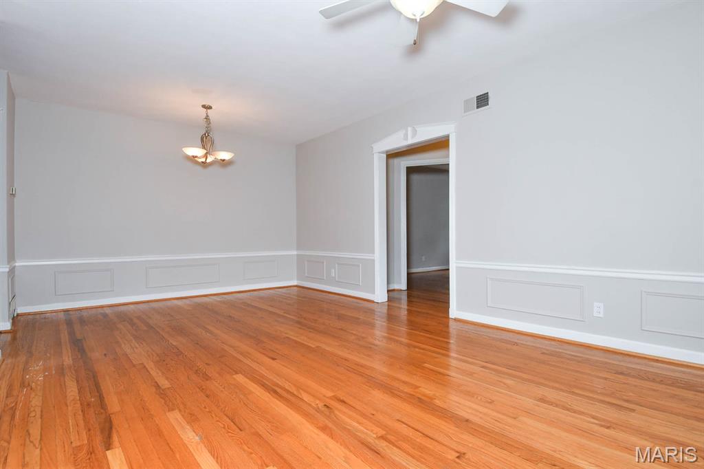 8111 Roxburgh Drive, Unit 1SE St. Louis, MO 63105 - Photo 6 of 27