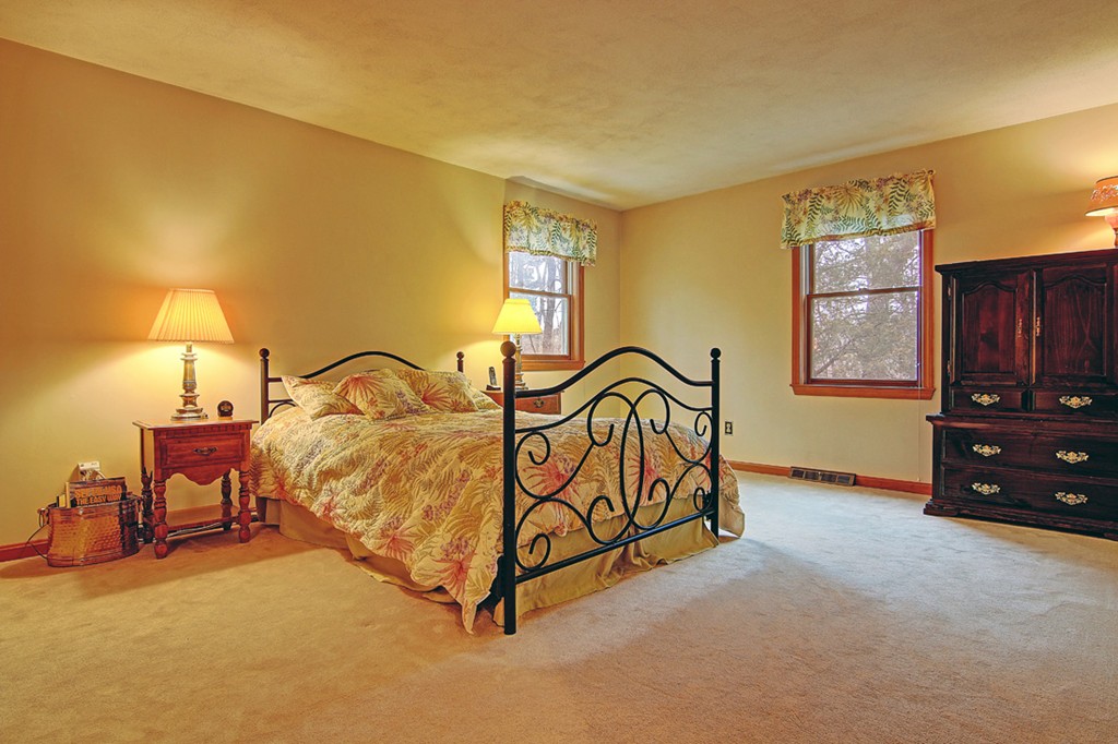 6 Cook Road Cumberland, RI 02864 - Photo 14 of 27