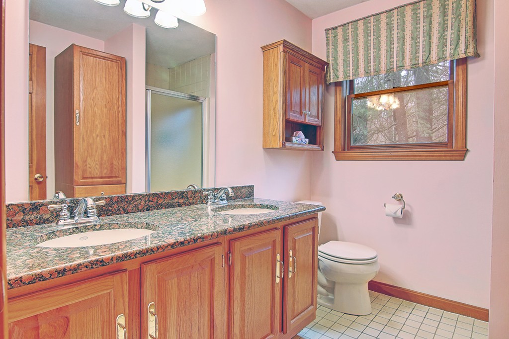 6 Cook Road Cumberland, RI 02864 - Photo 16 of 27