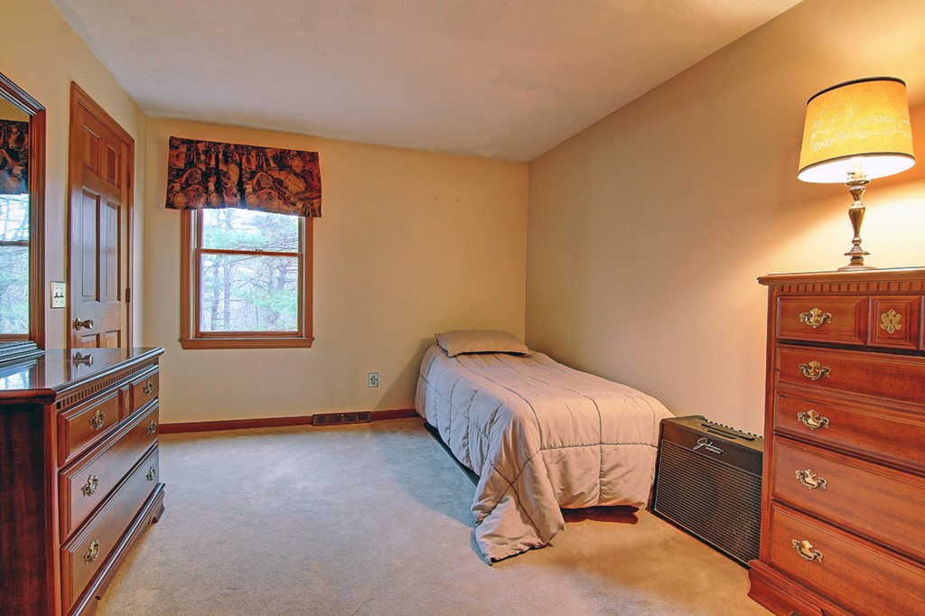 6 Cook Road Cumberland, RI 02864 - Photo 17 of 27