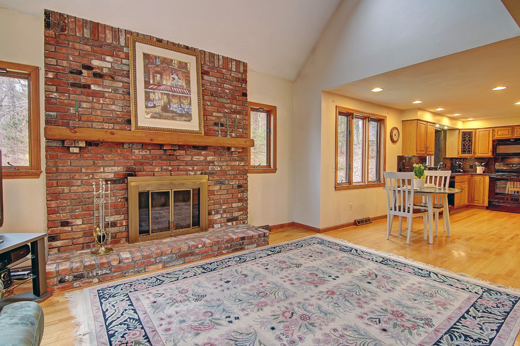 6 Cook Road Cumberland, RI 02864 - Photo 8 of 27