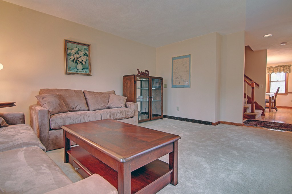 6 Cook Road Cumberland, RI 02864 - Photo 10 of 27