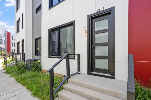 $2,500 | 2017 Jade Street, Durham, NC 27713