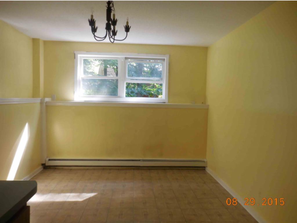 118 A Walnut Hill Road, Unit 118A Derry, NH 03038 - Photo 3 of 8 Gallery Image 3