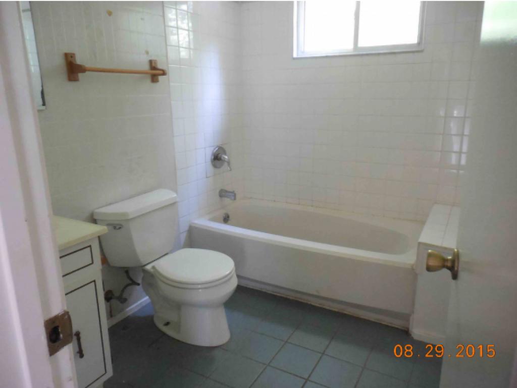 118 A Walnut Hill Road, Unit 118A Derry, NH 03038 - Photo 7 of 8 Gallery Image 7
