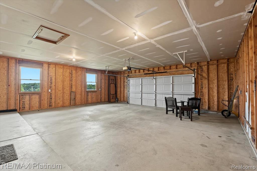 6893 Sanford Road Howell, MI 48855 - Photo 26 of 44