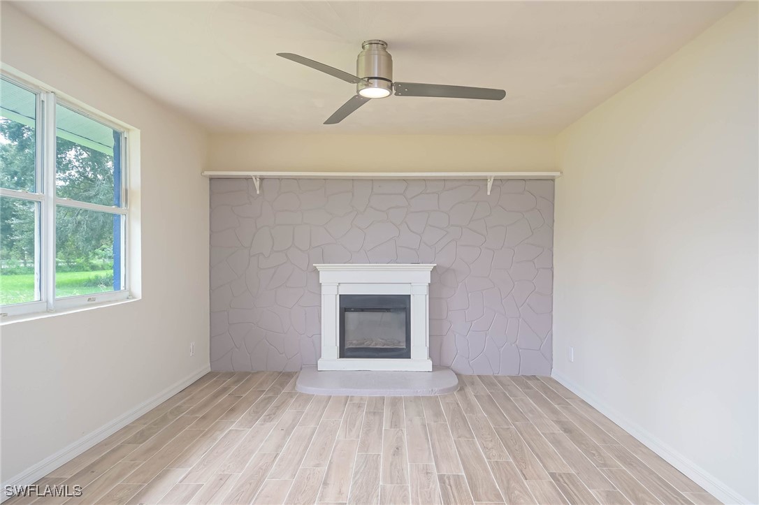 19291 Skipper Road North Fort Myers, FL 33917 - Photo 3 of 34 Gallery Image 3