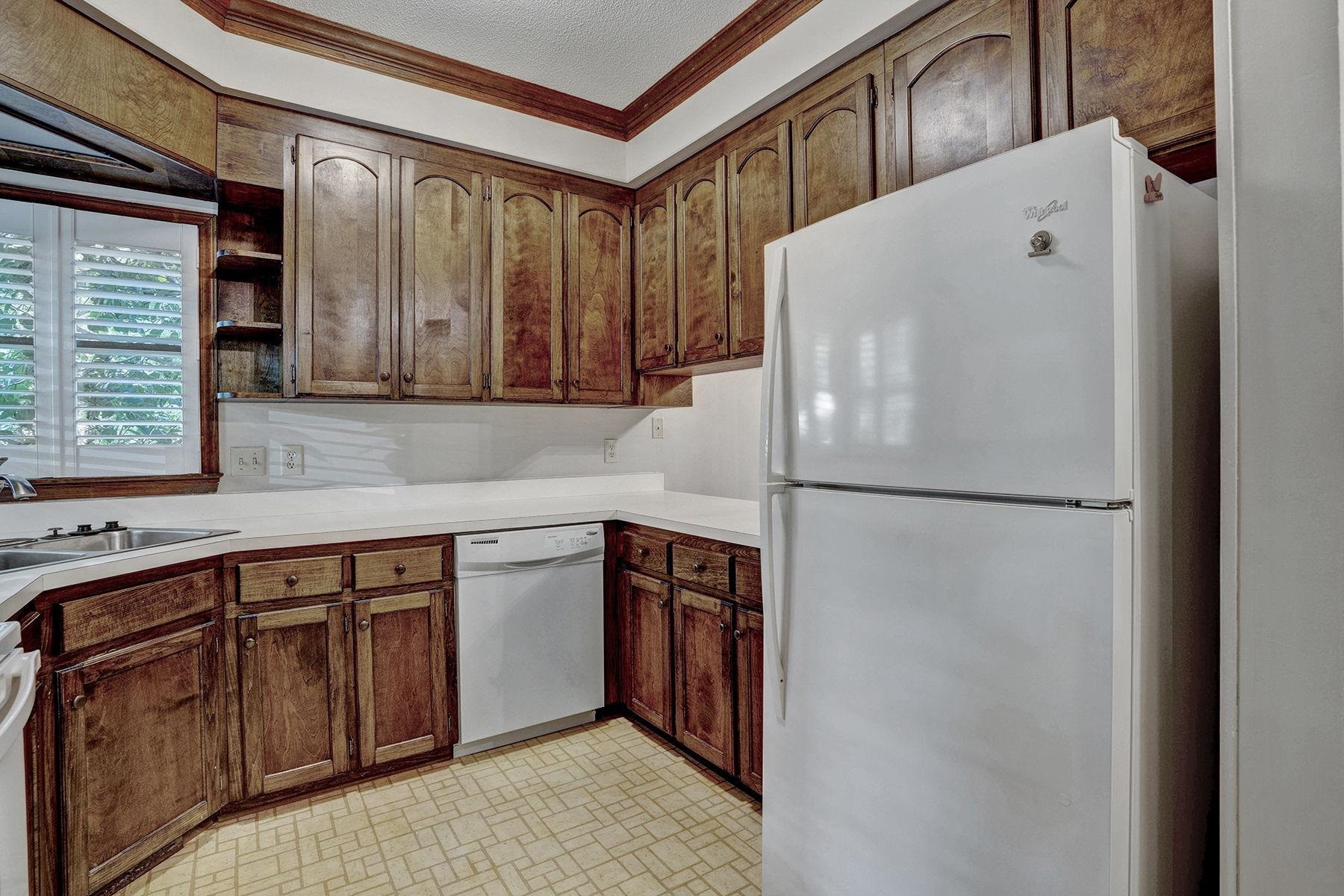 7815 Breckon Way Raleigh, NC 27615 - Photo 7 of 26 Kitchen