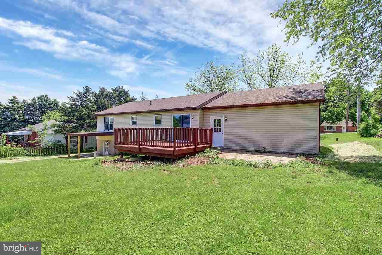 4603 Bridgeview Road Stewartstown, PA 17363 - Photo 4 of 27 Gallery Image 4