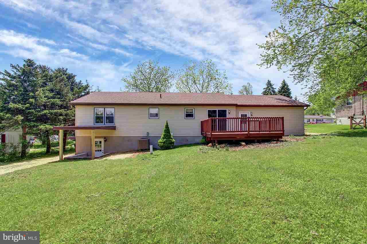 4603 Bridgeview Road Stewartstown, PA 17363 - Photo 5 of 27 Gallery Image 5