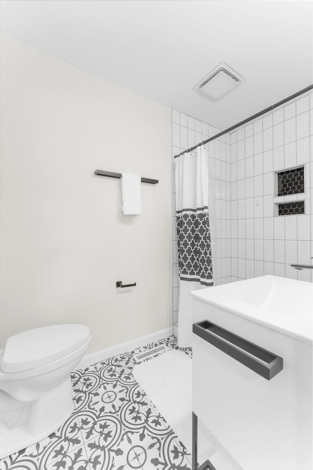 4973 Alpha Street North Charleston, SC 29405 - Photo 23 of 37 11-web-or-mls-DSC03732