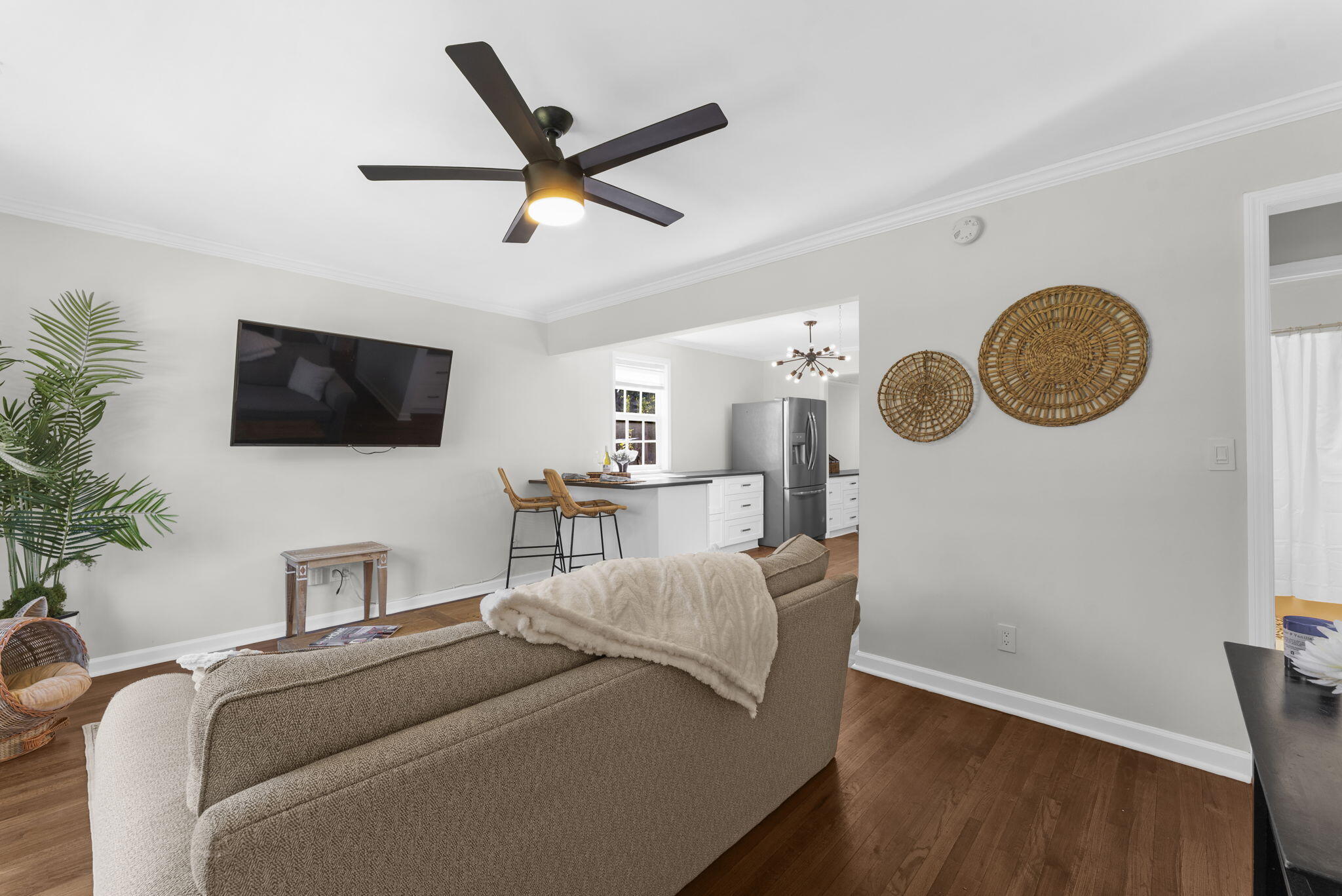 4973 Alpha Street North Charleston, SC 29405 - Photo 9 of 37 29-web-or-mls-DSC03832