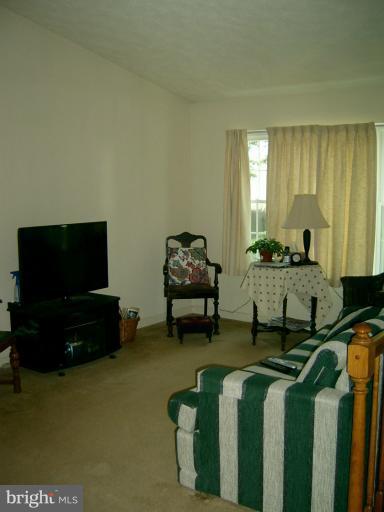 1108 Range Road Lusby, MD 20657 - Photo 4 of 11 Living Room