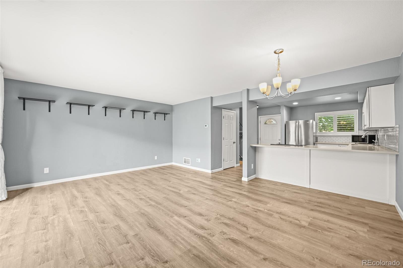 232 South Oman Road Castle Rock, CO 80104 - Photo 11 of 49