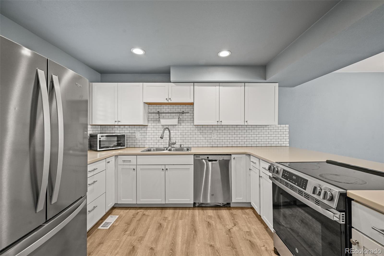 232 South Oman Road Castle Rock, CO 80104 - Photo 4 of 49