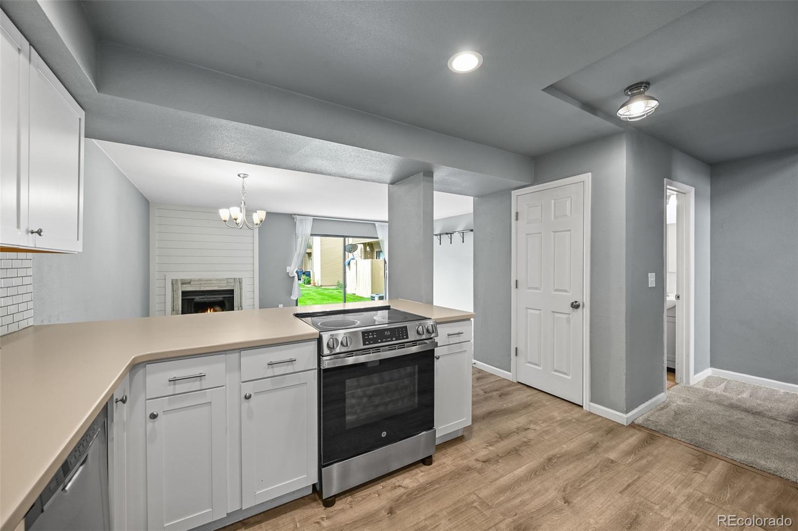 232 South Oman Road Castle Rock, CO 80104 - Photo 7 of 49