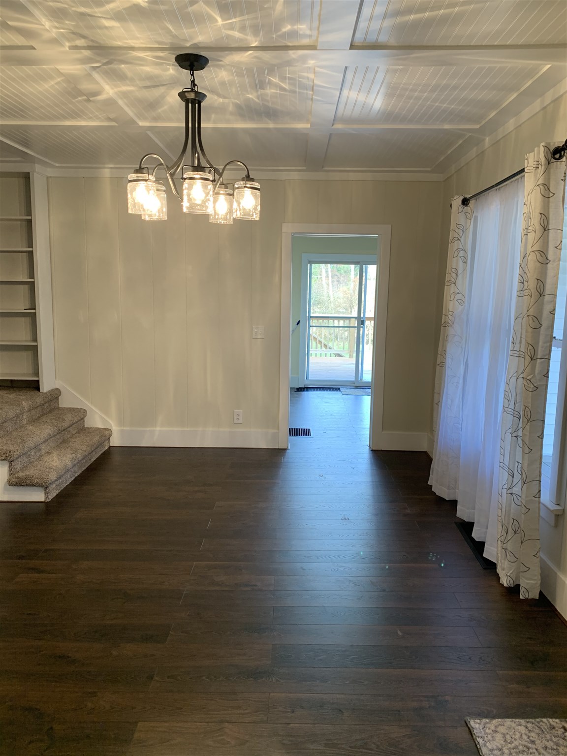 7406 East Shoop Road Pierceton, IN 46562 - Photo 3 of 36 Gallery Image 3