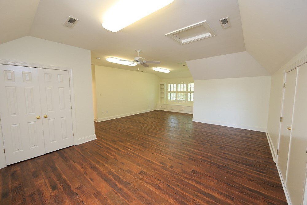 204 Buncombe Street Raleigh, NC 27609 - Photo 21 of 25 Full Bathroom as well..ideal for 2nd Rec Room, Home Office, Older Child 6th Bedroom.. 3rd Floor Flex Space