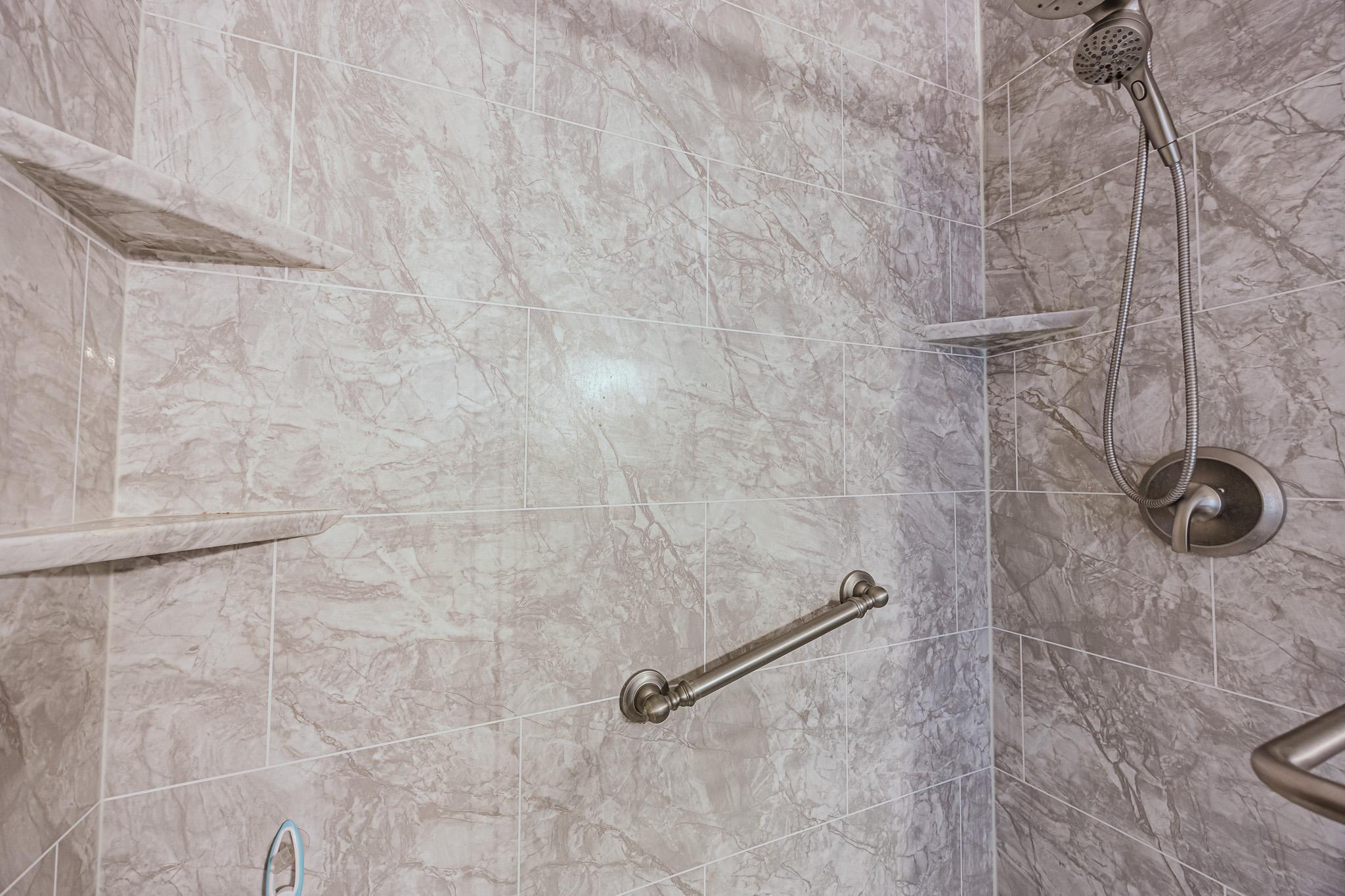 1320 Washington Avenue, Unit 101 Detroit Lakes, MN 56501 - Photo 22 of 35