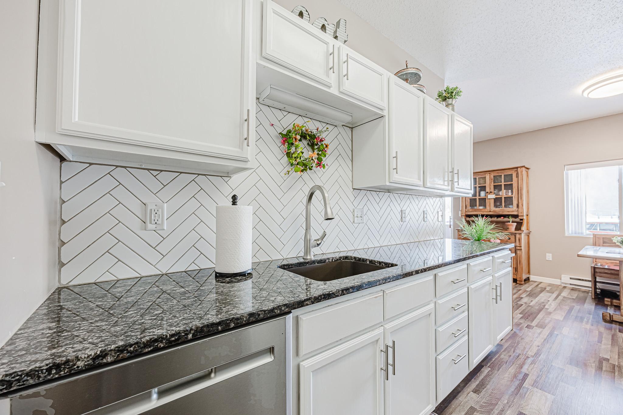 1320 Washington Avenue, Unit 101 Detroit Lakes, MN 56501 - Photo 9 of 35