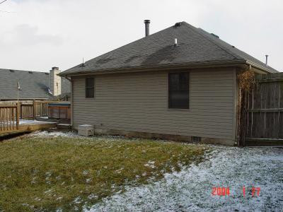 1172 Wood Ridge Road Lexington, KY 40514 - Photo 2 of 3 Side View