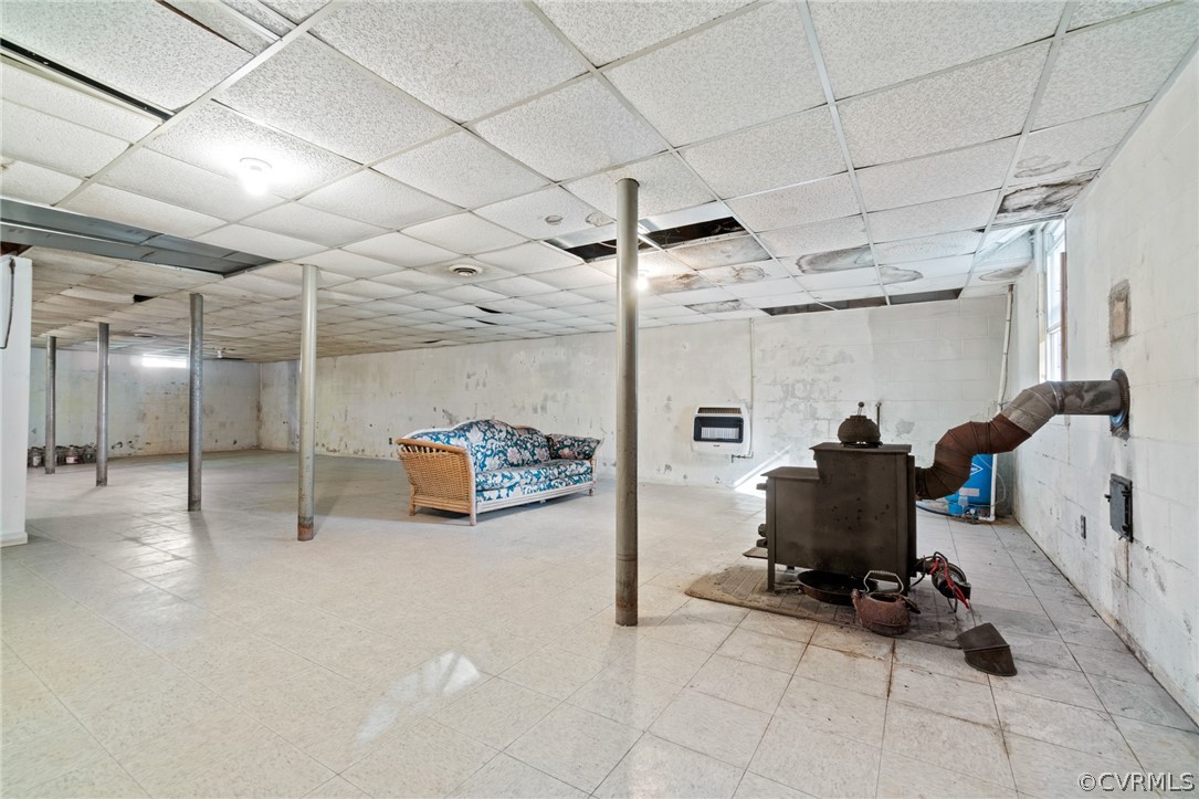 268 Old Sheppards Road Farmville, VA 23901 - Photo 20 of 37 a view of a room with gym equipment