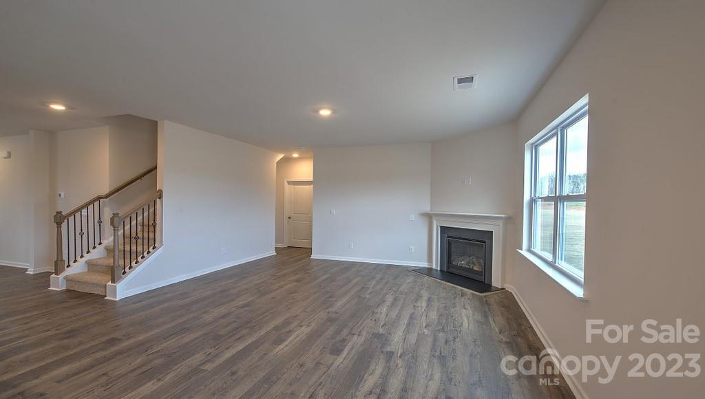 206 Ridgeview Lane Mars Hill, NC 28754 - Photo 8 of 20 Gallery Image 8