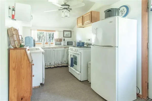 $499,900 | 900 Northumberland Street, Morristown, NY 13664