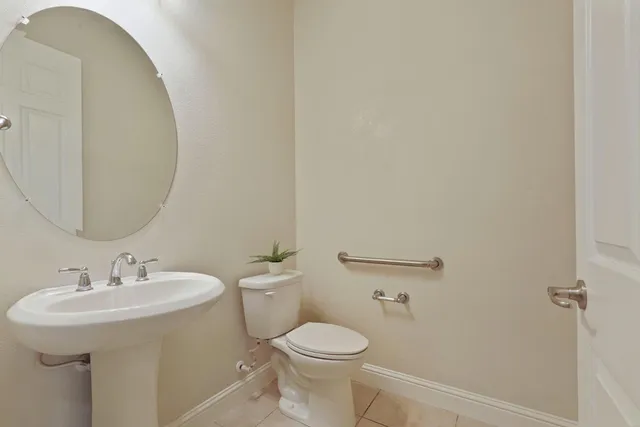 $689,000 | 2159 Knollwood Court, Manteca, CA 95336