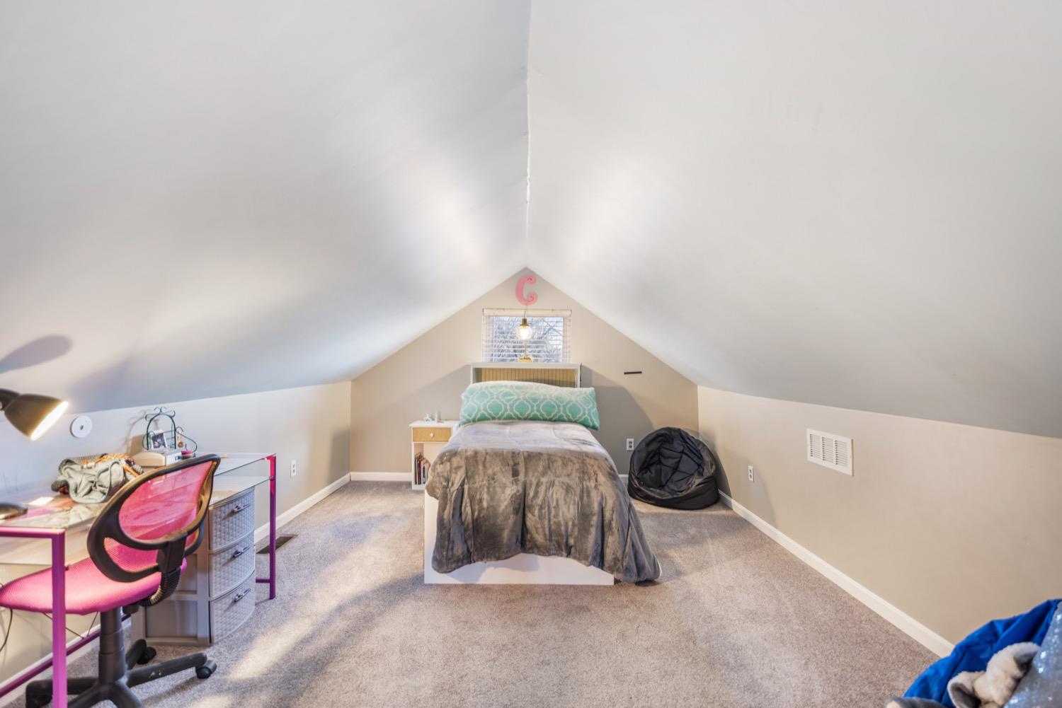 515 Pinhook Road West Harrison, IN 47060 - Photo 14 of 19