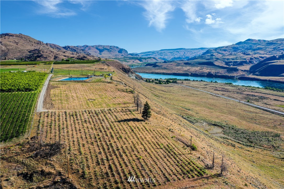 354 Substation Road Chelan, WA 98816 - Photo 14 of 31 Gallery Image 14