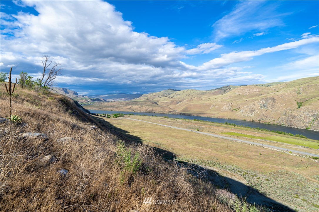 354 Substation Road Chelan, WA 98816 - Photo 21 of 31 Gallery Image 21