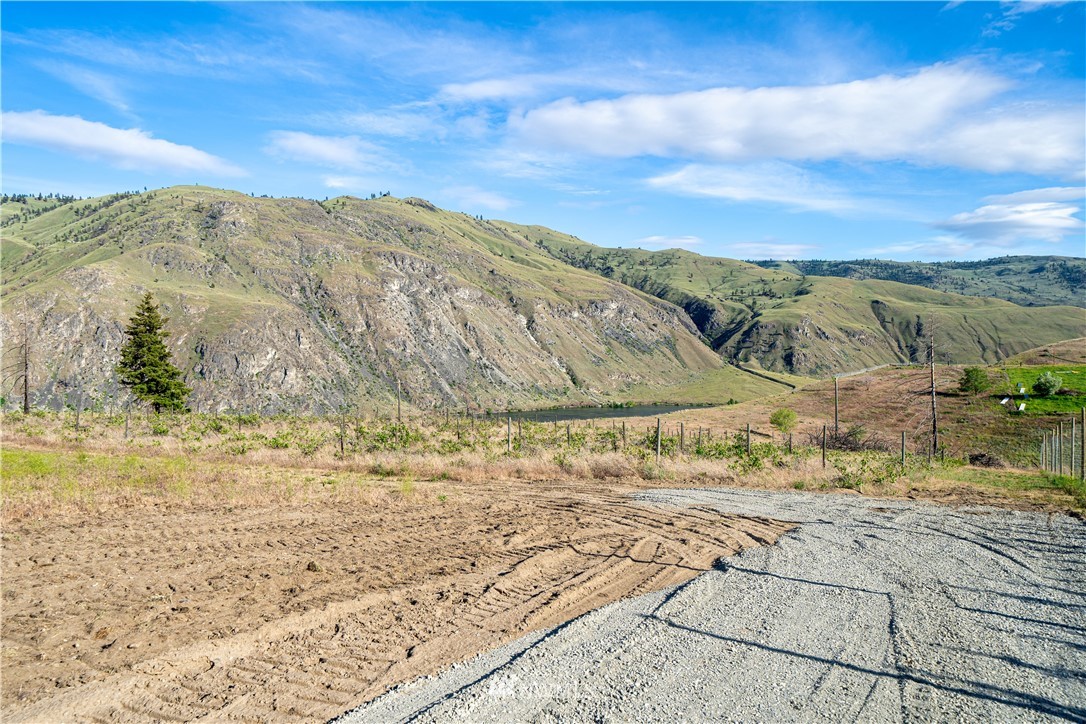 354 Substation Road Chelan, WA 98816 - Photo 24 of 31 Gallery Image 24