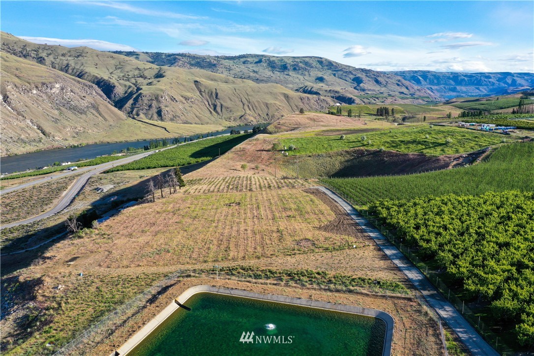 354 Substation Road Chelan, WA 98816 - Photo 7 of 31 Gallery Image 7