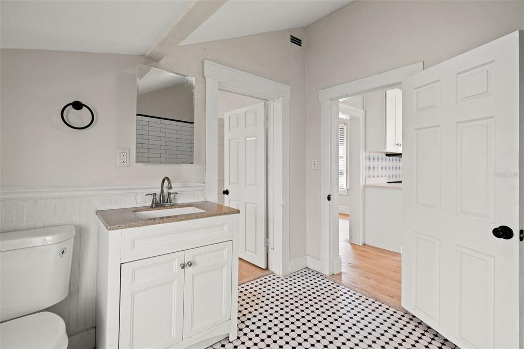 2113 West Cherry Street Tampa, FL 33607 - Photo 16 of 37