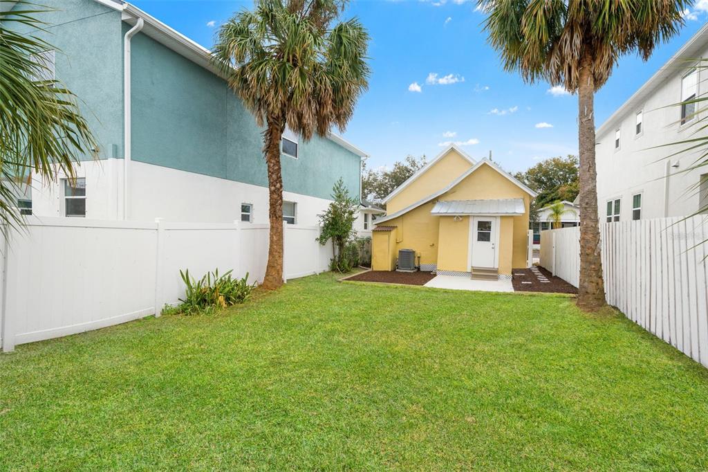 2113 West Cherry Street Tampa, FL 33607 - Photo 25 of 37