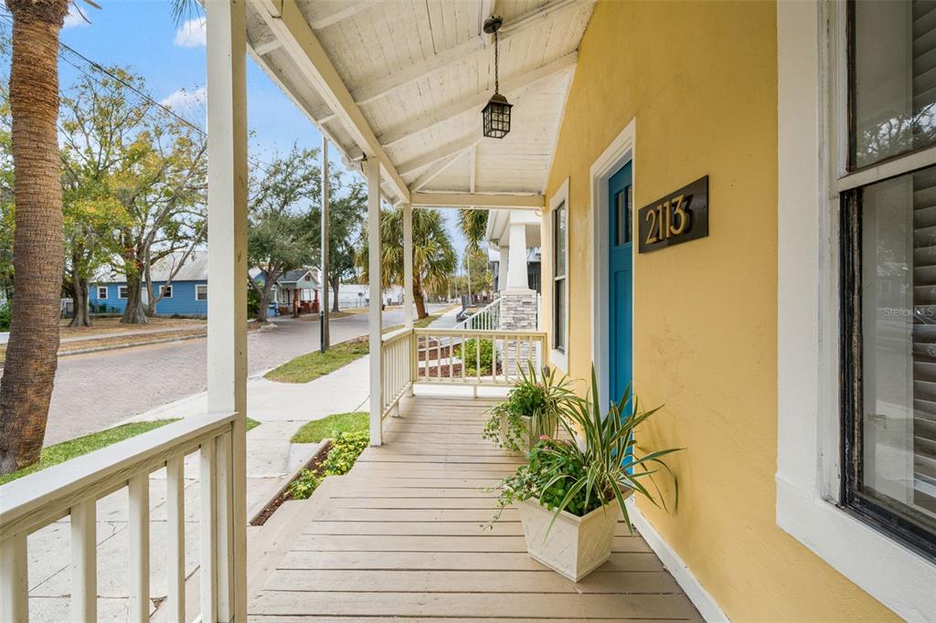 2113 West Cherry Street Tampa, FL 33607 - Photo 4 of 37