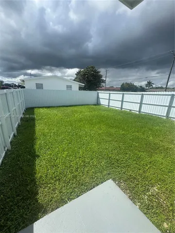 $2,500 | 18350 Southwest 105th Avenue, Unit 1, Miami, FL 33157